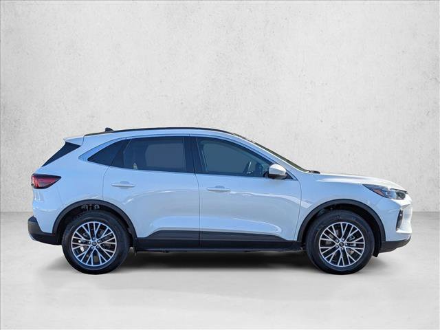 Certified 2025 Ford Escape SE w/ PHEV Premium Package FWD image 4