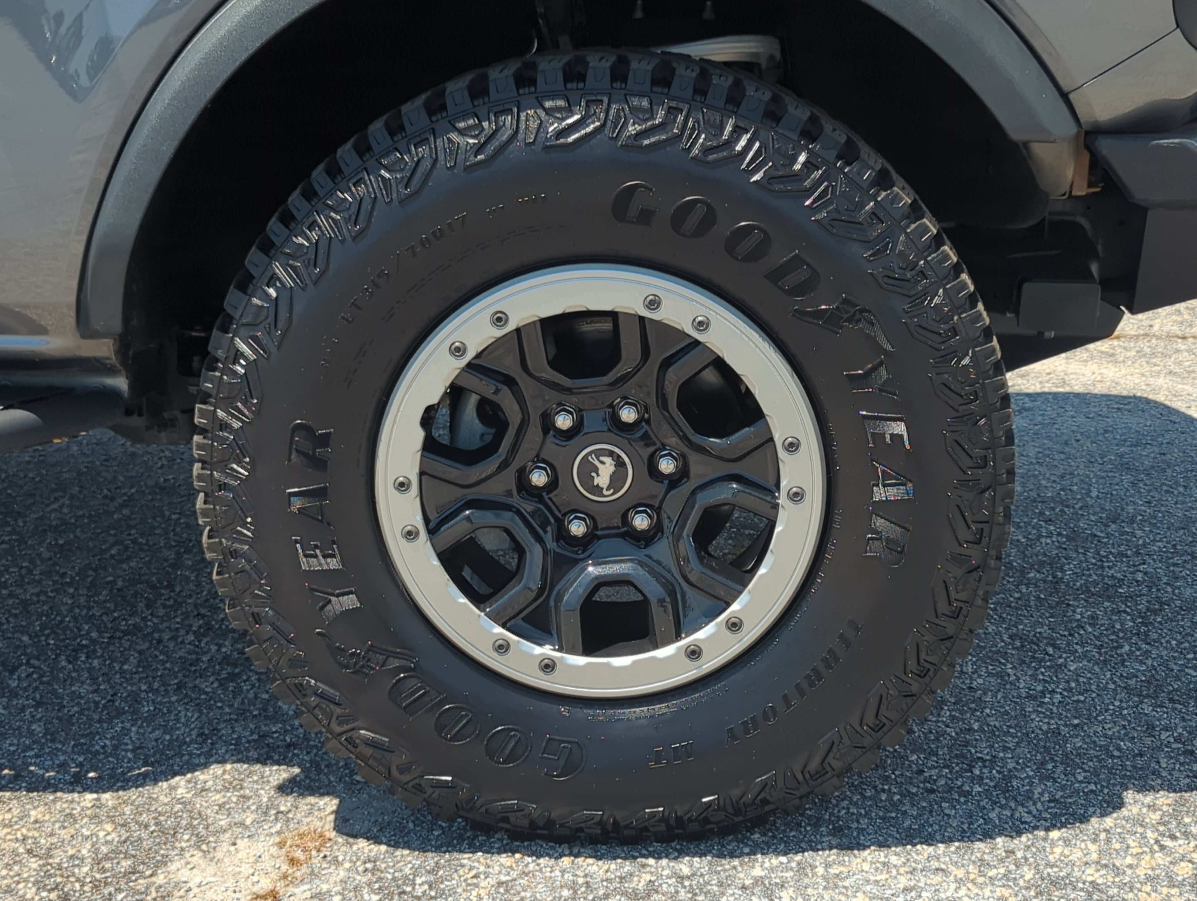 Certified 2022 Ford Bronco 4-Door w/ Sasquatch Package AWD/4WD image 9