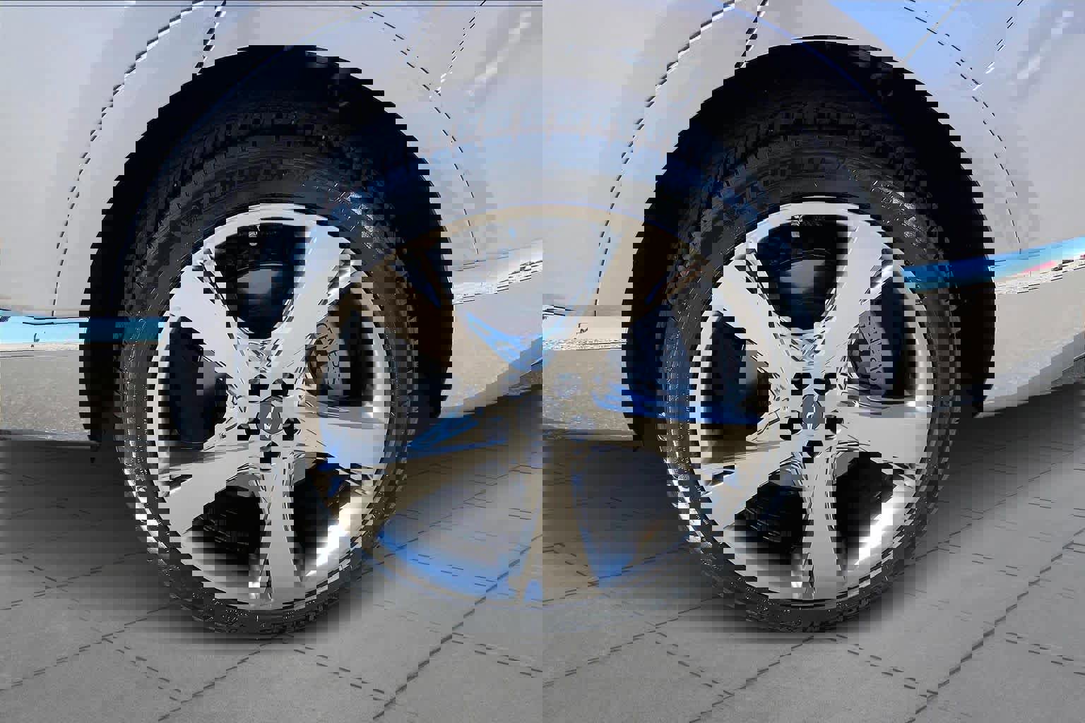 Used 2024 Genesis GV80 2.5T w/ Prestige Package image 12