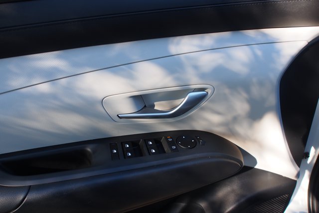 Used 2025 Hyundai Tucson SEL AWD/4WD image 21
