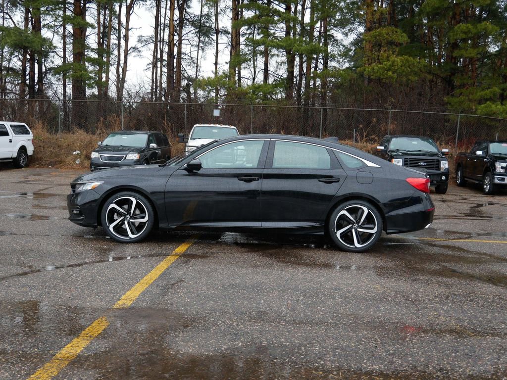 Used 2018 Honda Accord Sport image 5