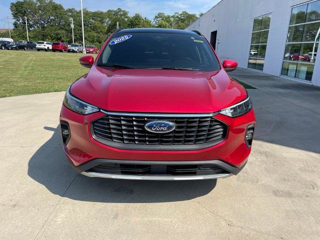 Certified 2025 Ford Escape SE FWD image 3