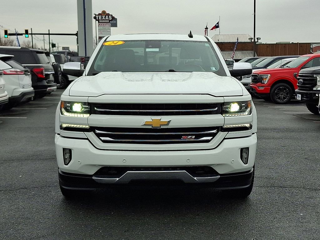 Used 2017 Chevrolet Silverado 1500 LTZ Z71 w/ LTZ Plus Package image 2