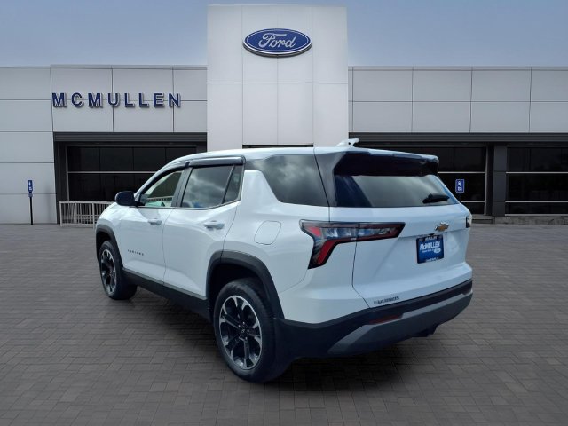 Used 2026 Chevrolet Equinox LT FWD image 7