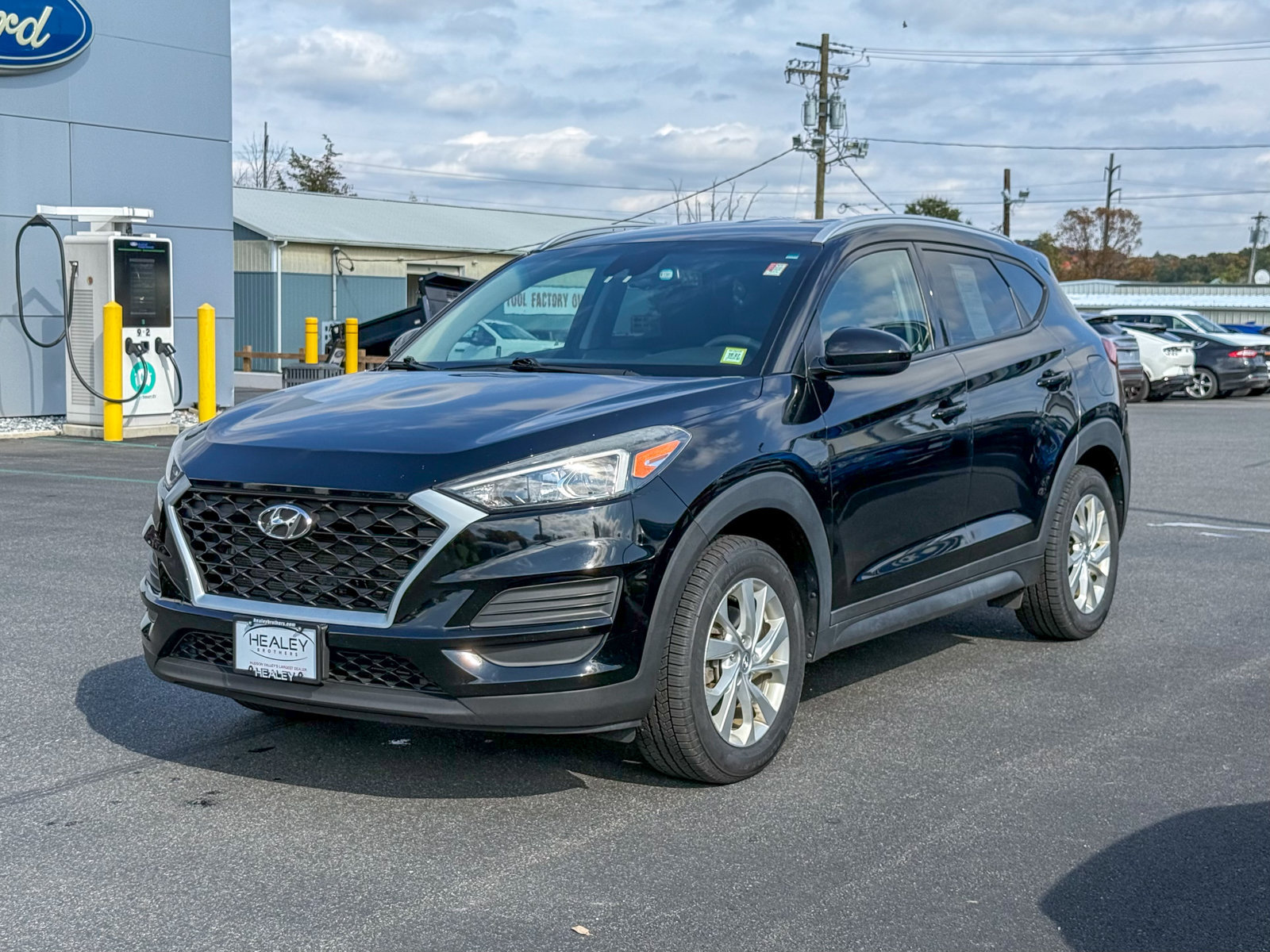 Used 2019 Hyundai Tucson Value w/ Cargo Package AWD/4WD image 4