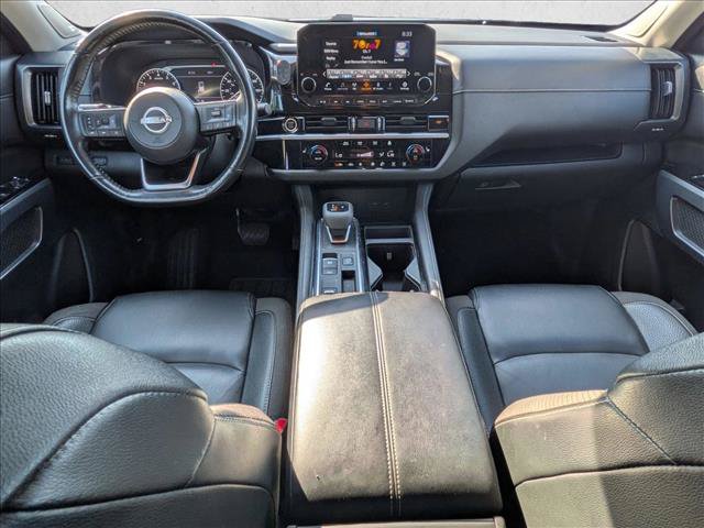 Used 2023 Nissan Pathfinder SL w/ SL Premium Package FWD image 17