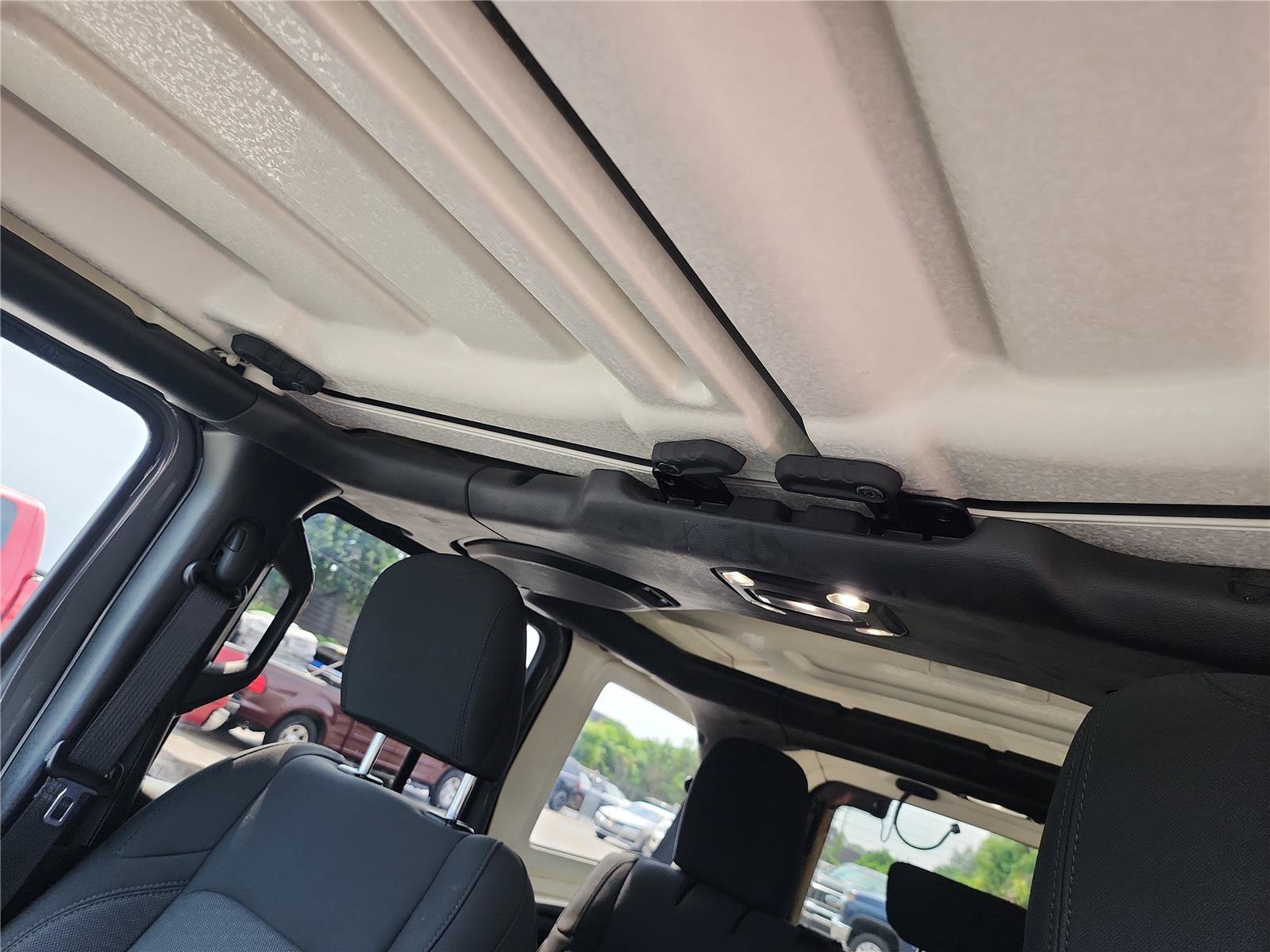 Used 2020 Jeep Wrangler Unlimited Sport S AWD/4WD image 17