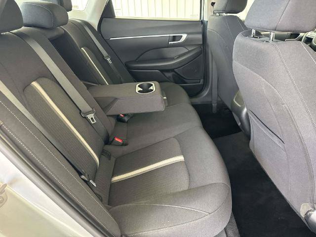 Used 2025 Hyundai Sonata SEL FWD image 13