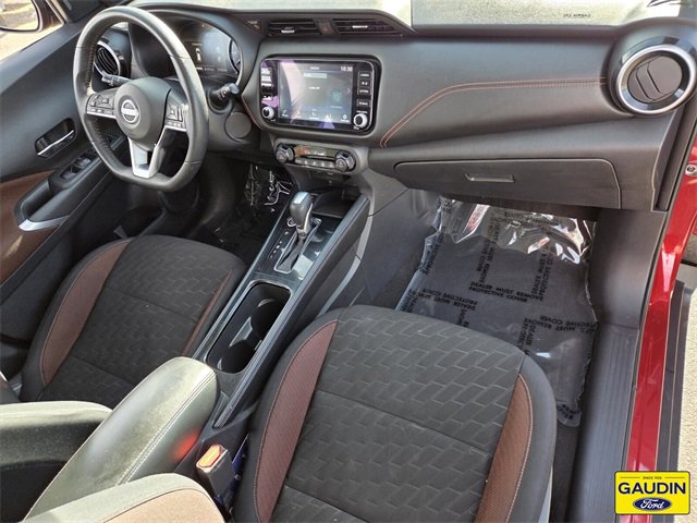 Used 2023 Nissan Kicks SR image 17