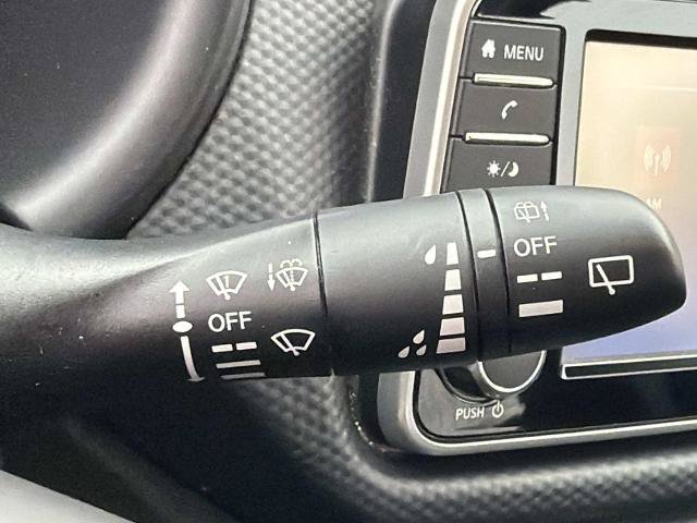 Used 2024 Nissan Kicks S FWD image 15