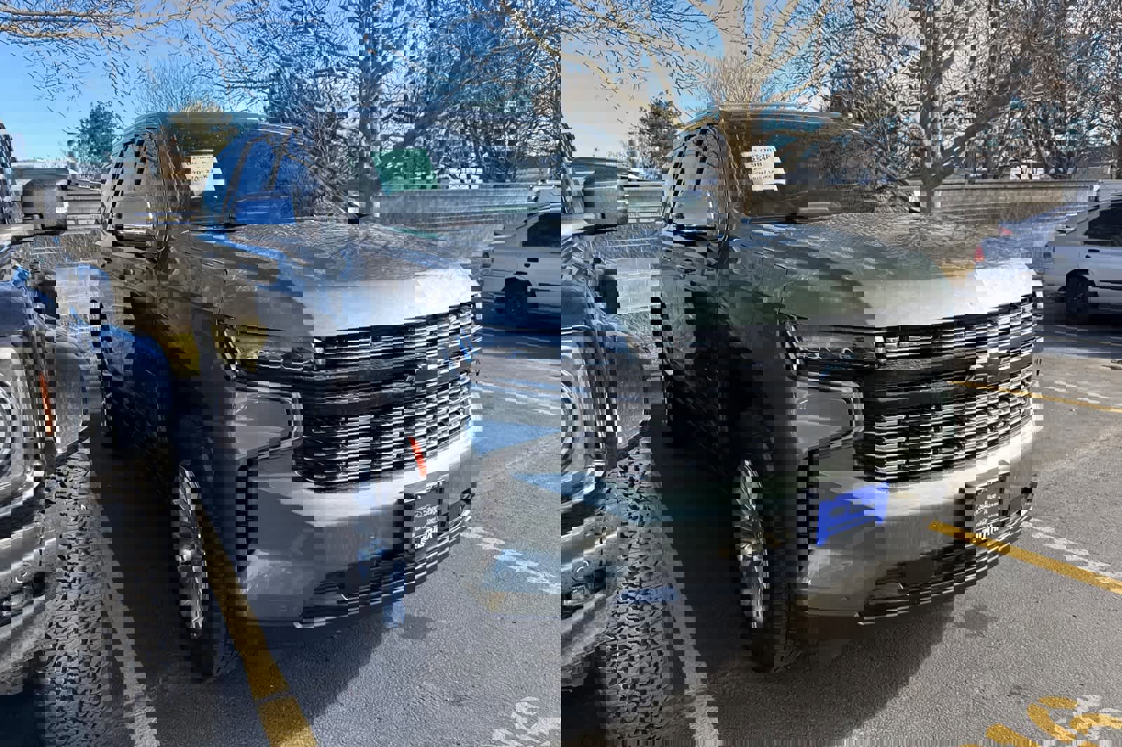 Used 2024 Chevrolet Tahoe Premier w/ Premium Package image 4