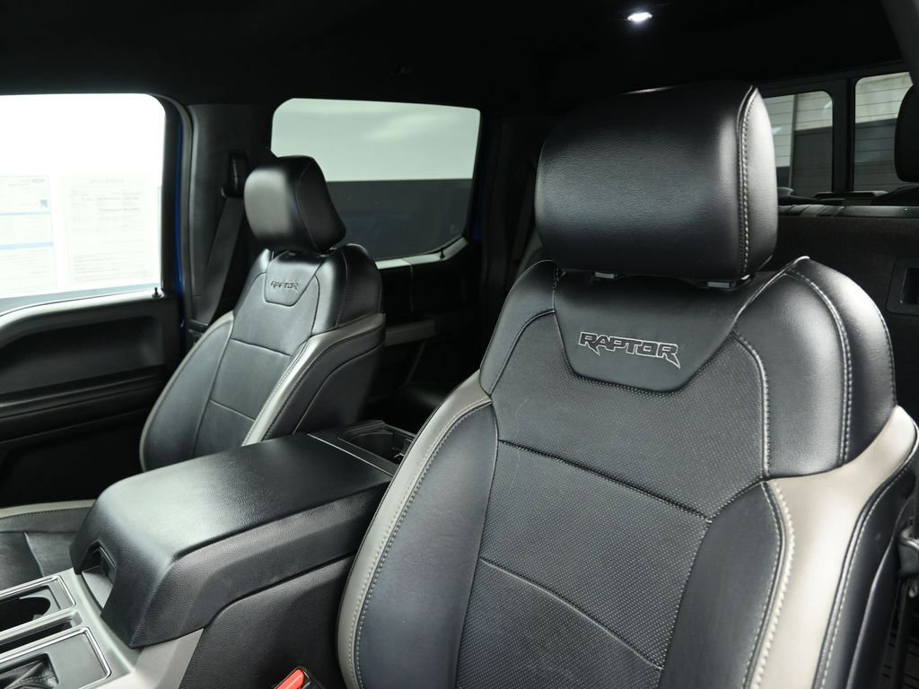 Certified 2017 Ford F150 Raptor w/ Equipment Group 801A Mid image 19