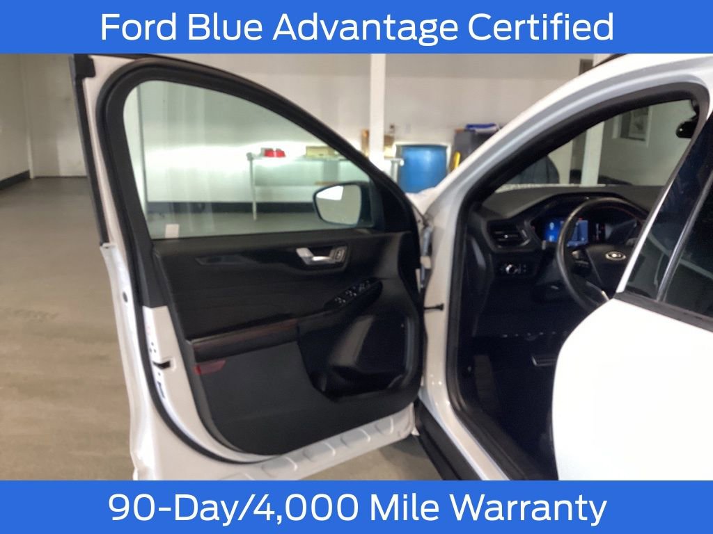 Certified 2023 Ford Escape ST-Line image 11