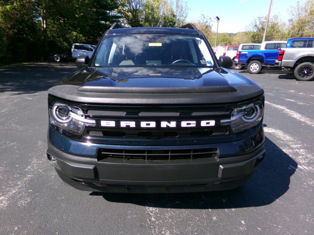 Certified 2023 Ford Bronco Sport Outer Banks w/ Tech Package AWD/4WD image 3