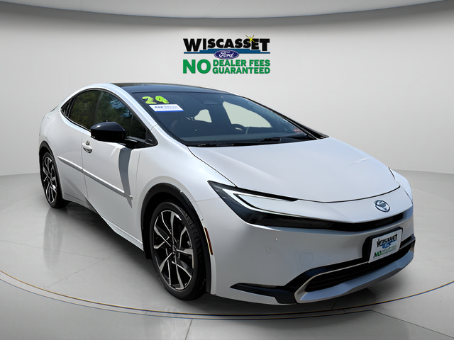 Used 2024 Toyota Prius Prime Premium w/ Advanced Technology Package FWD image 24
