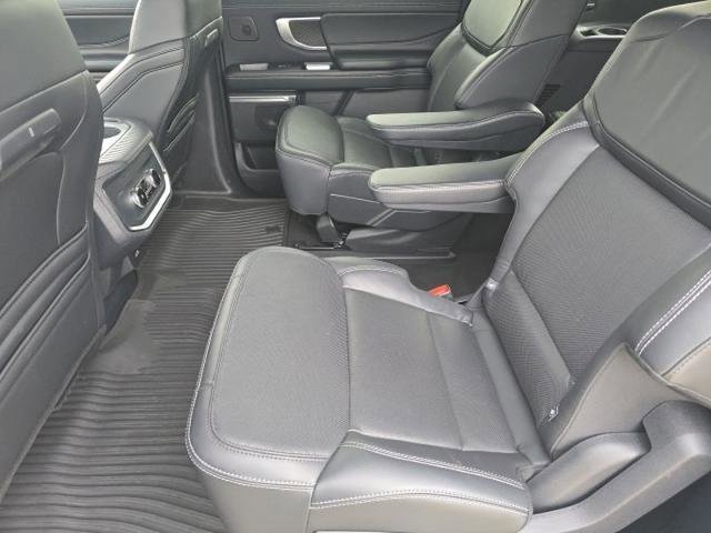 Certified 2025 Ford Expedition Max Platinum w/ Stealth Performance Package image 11