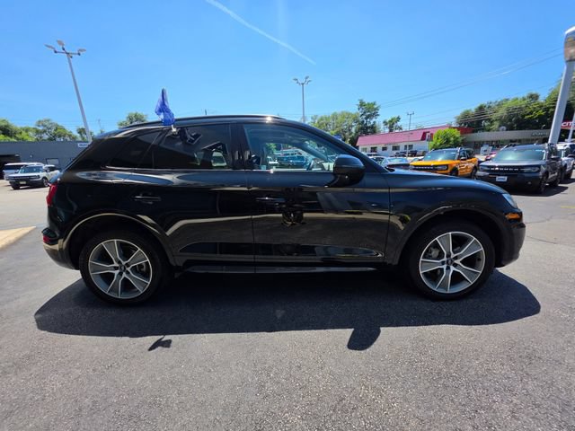 Used 2020 Audi Q5 2.0T Premium Plus w/ Premium Plus Package AWD/4WD image 10