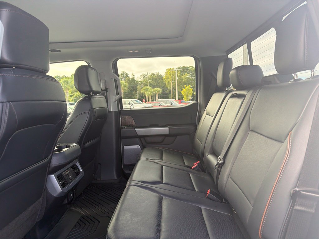 Certified 2025 Ford F250 Lariat w/ Lariat Ultimate Package AWD/4WD image 12