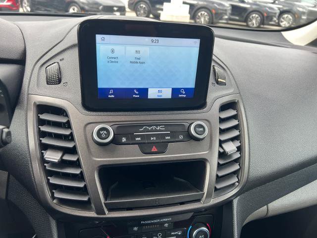 Certified 2022 Ford Transit Connect XLT FWD image 19