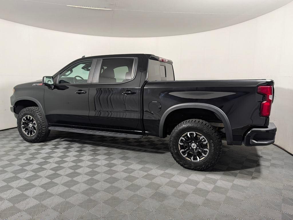 Used 2023 Chevrolet Silverado 1500 ZR2 w/ Technology Package AWD/4WD image 5