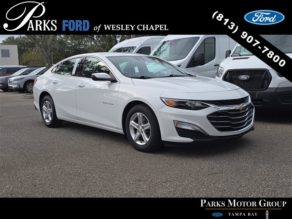 Used 2024 Chevrolet Malibu LS image 1