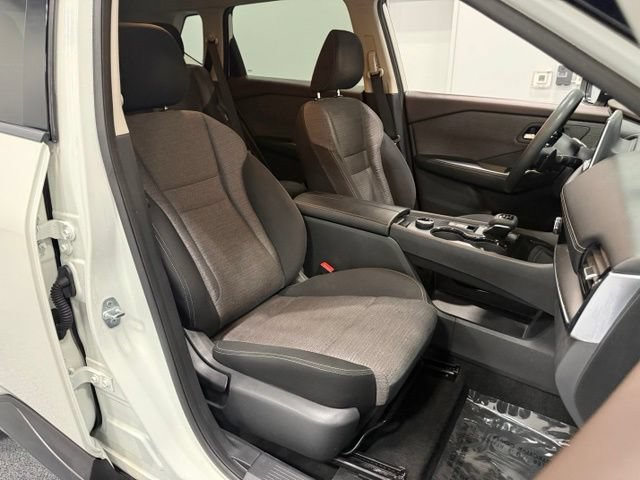 Used 2021 Nissan Rogue SV AWD/4WD image 35
