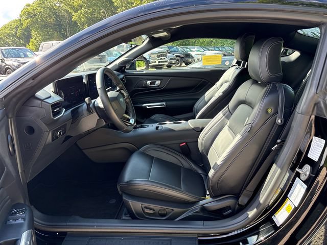 Certified 2026 Ford Mustang Premium RWD image 29