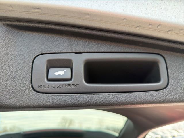 Used 2018 Honda CR-V EX-L image 11