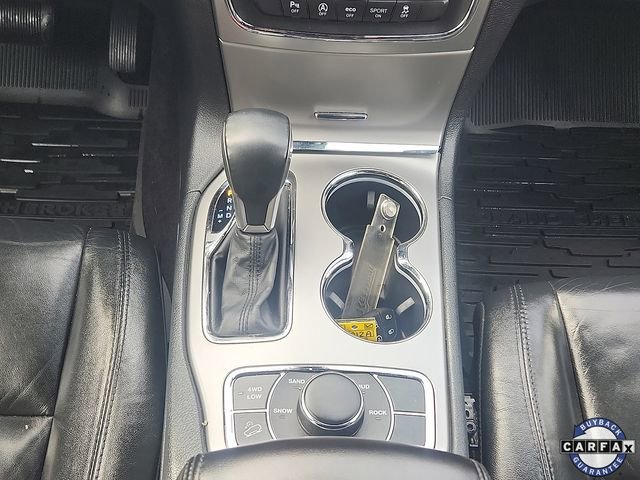 Used 2018 Jeep Grand Cherokee Limited image 18