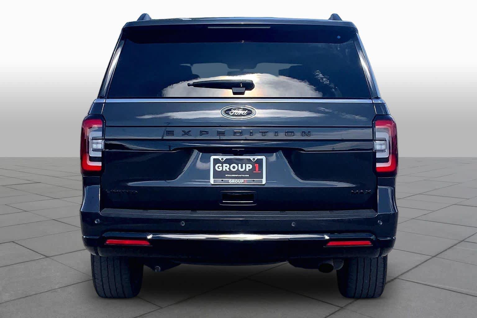 Certified 2024 Ford Expedition Max Limited AWD/4WD image 5