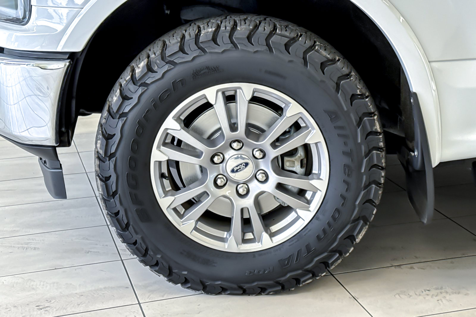 Certified 2019 Ford F150 Lariat w/ FX4 Off-Road Package AWD/4WD image 26