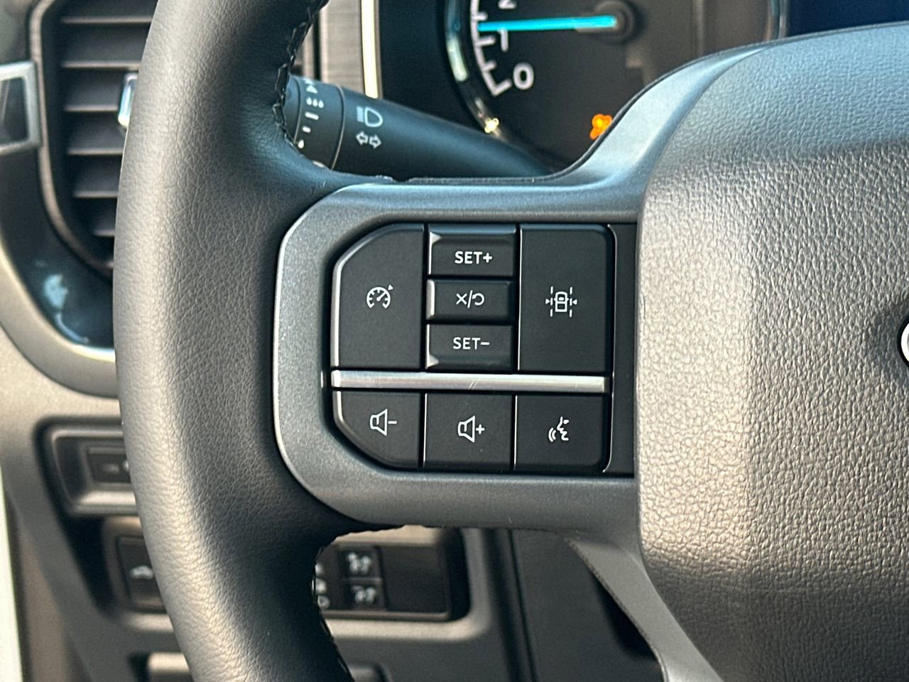 Certified 2023 Ford F150 XLT w/ Equipment Group 302A High image 26