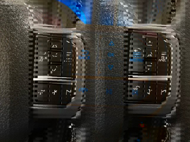 Certified 2025 Ford F150 Lariat w/ Equipment Group 502A High image 22