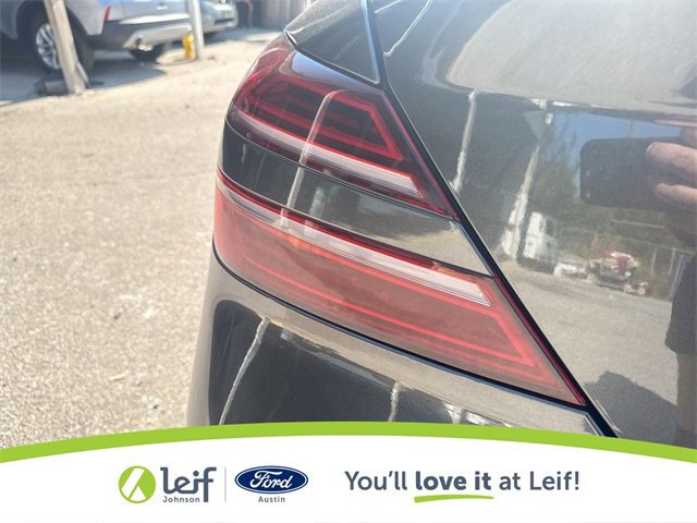 Used 2023 Genesis G70 2.0T image 38