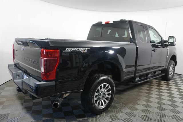 Certified 2022 Ford F350 Lariat AWD/4WD image 3