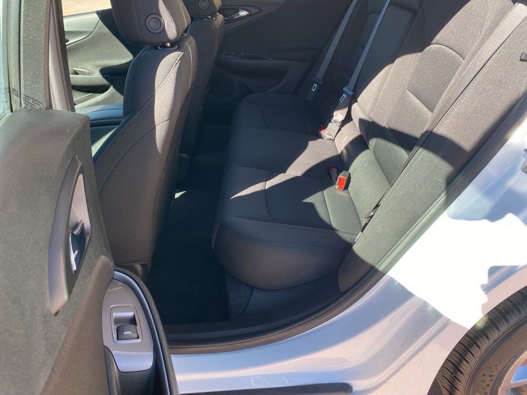 Used 2024 Chevrolet Malibu LT image 17