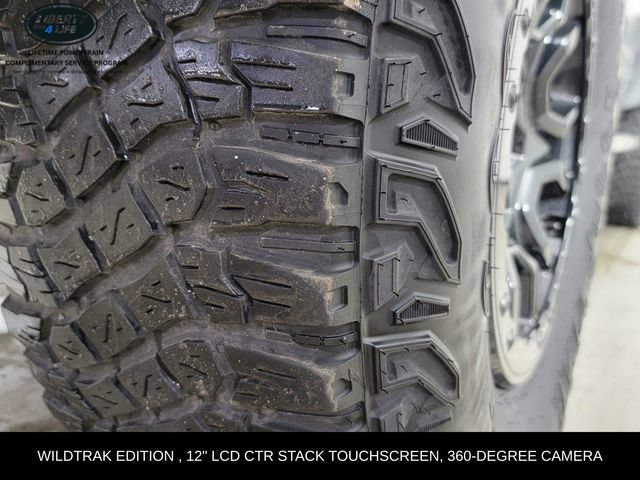 Certified 2022 Ford Bronco Wildtrak AWD/4WD image 11