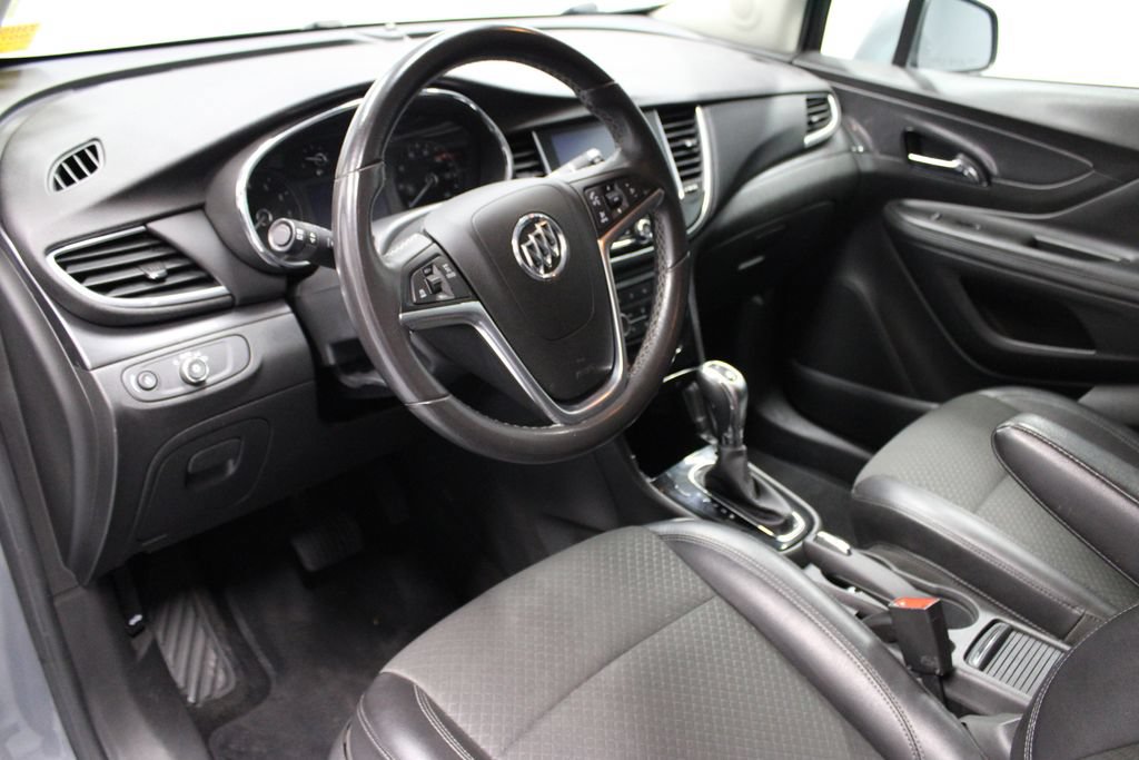 Used 2020 Buick Encore Preferred FWD image 23
