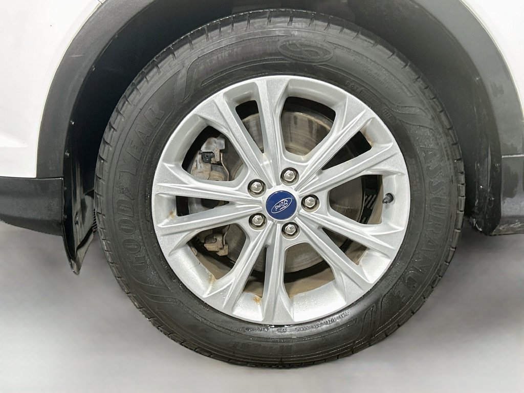 Certified 2019 Ford Escape SE AWD/4WD image 31