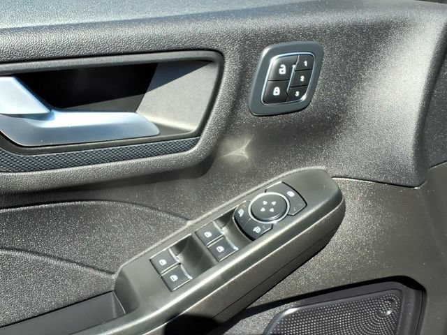 Certified 2023 Ford Escape ST-Line Elite AWD/4WD image 12