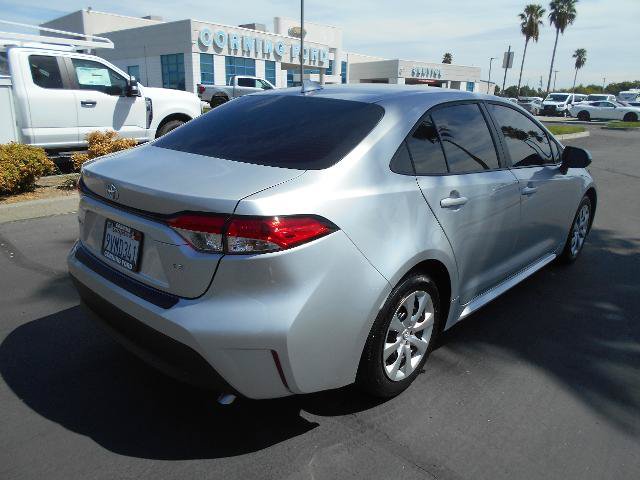 Used 2025 Toyota Corolla LE FWD image 7