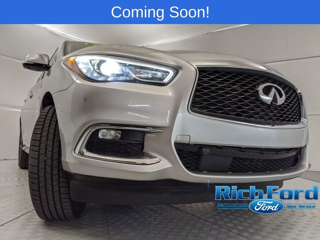 Used 2019 INFINITI QX60 Luxe w/ Essential Package image 30