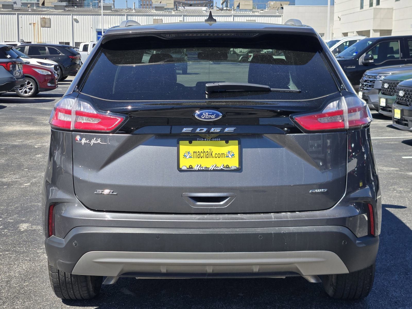 Certified 2024 Ford Edge SEL w/ Convenience Package image 3