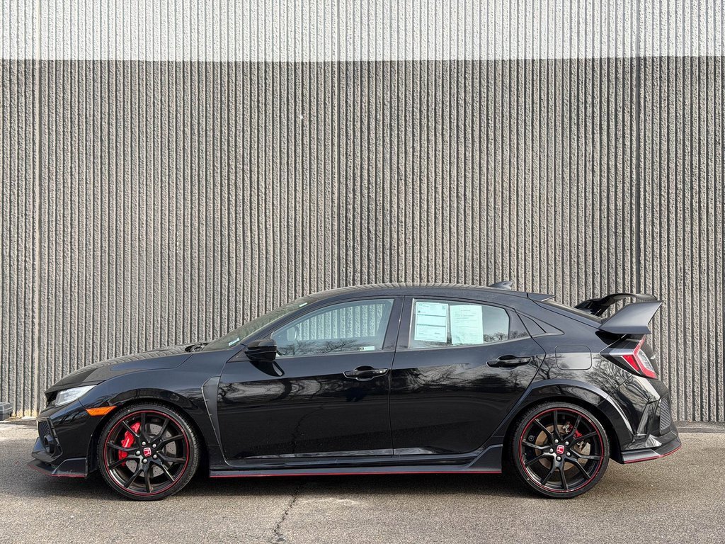 Used 2018 Honda Civic Type R image 6