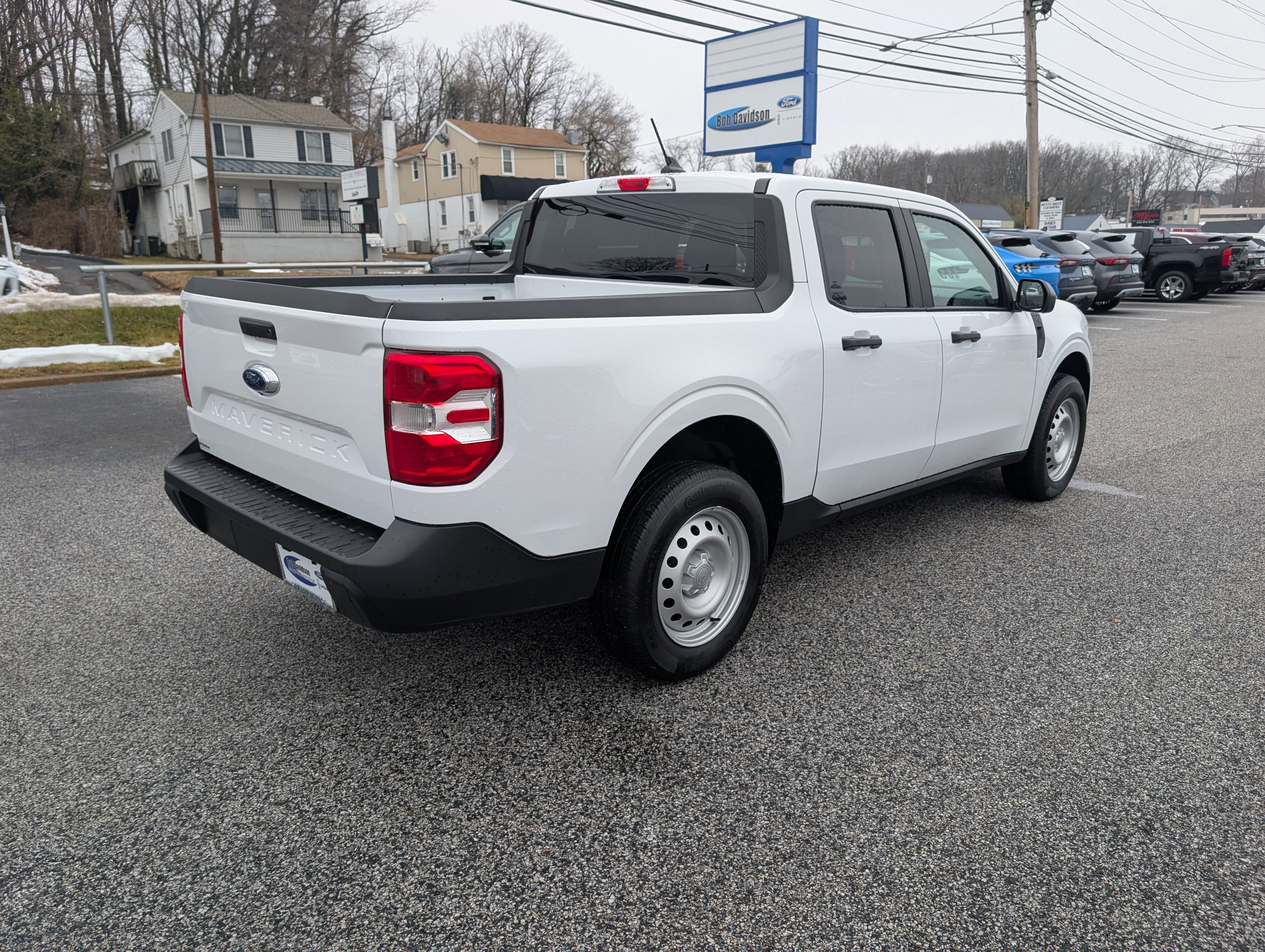 Certified 2024 Ford Maverick XL image 4