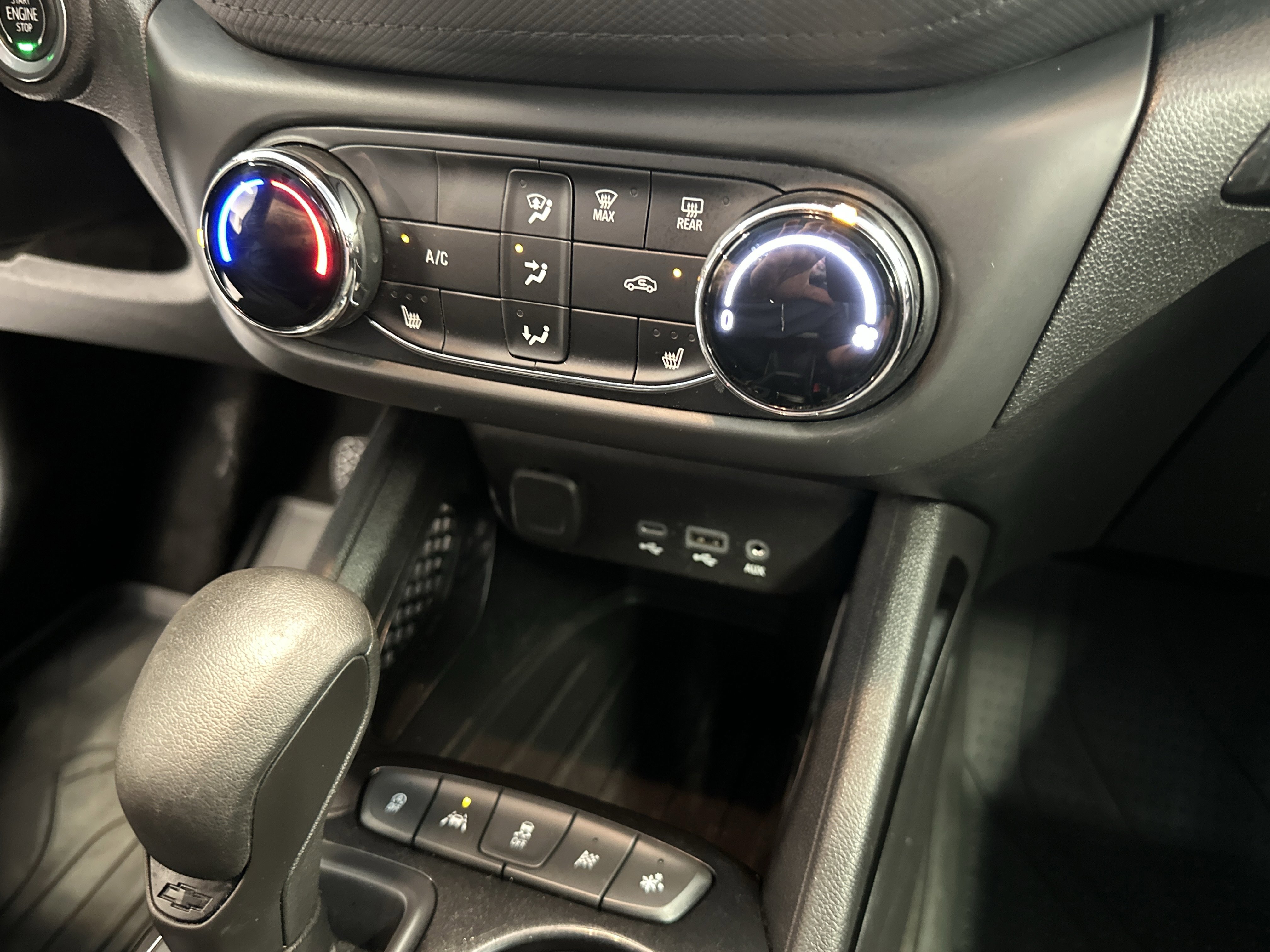 Used 2022 Chevrolet TrailBlazer LT image 28