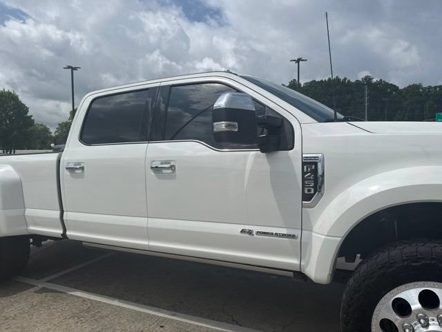 Certified 2022 Ford F450 Platinum AWD/4WD image 22