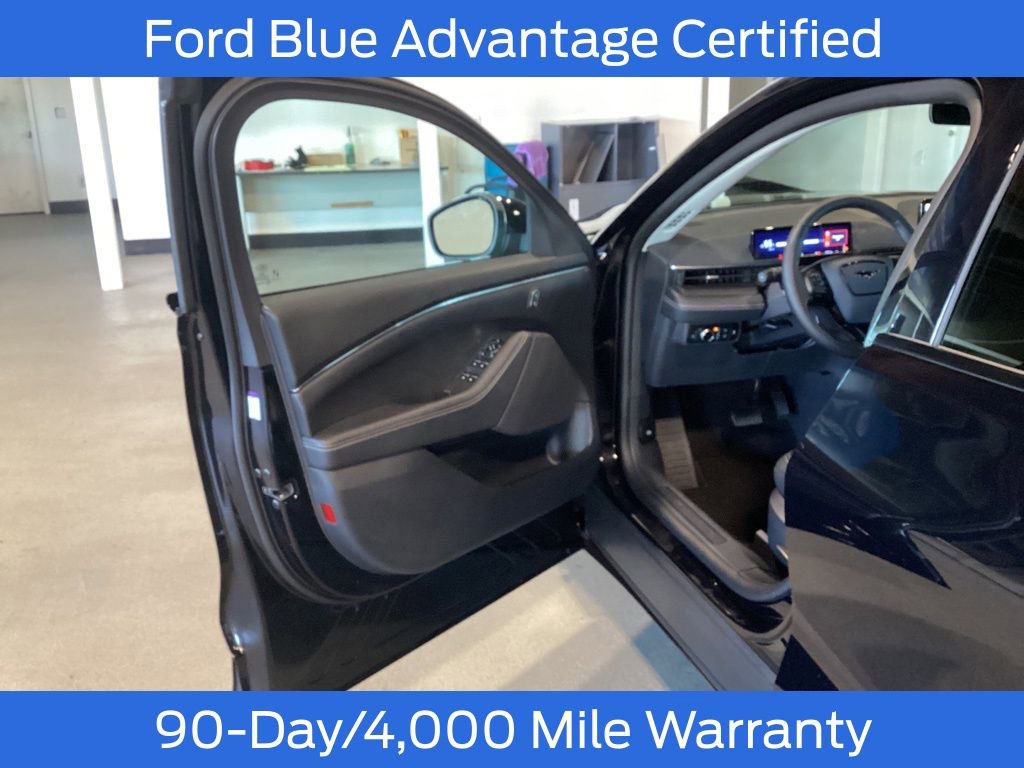 Certified 2025 Ford Mustang Mach-E Select image 10