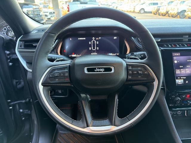 Used 2023 Jeep Grand Cherokee L Laredo image 20