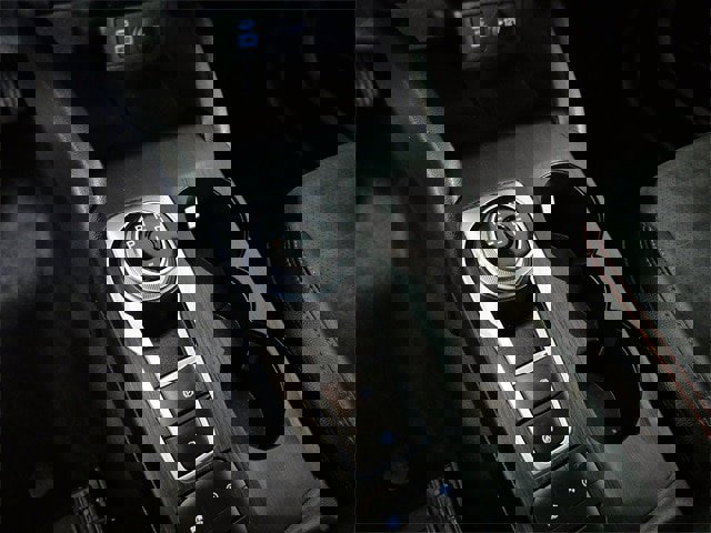 Certified 2022 Ford Escape SEL w/ Equipment Group 302A image 17